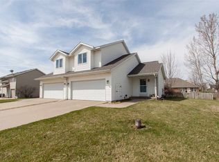 485 Sugar Creek Ln, North Liberty, IA 52317