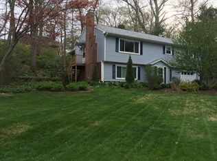 120 Valley Rd, Groton, CT 06340