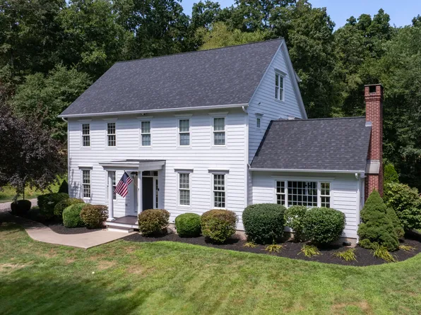 203 Reutemann Road, North Stonington, CT 06359