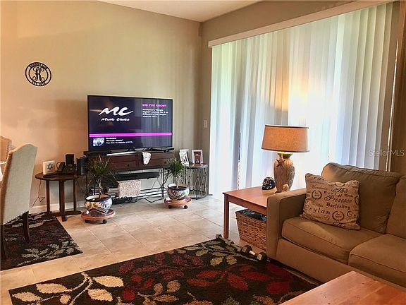 5th image of 7078 Woodchase Glen Dr
