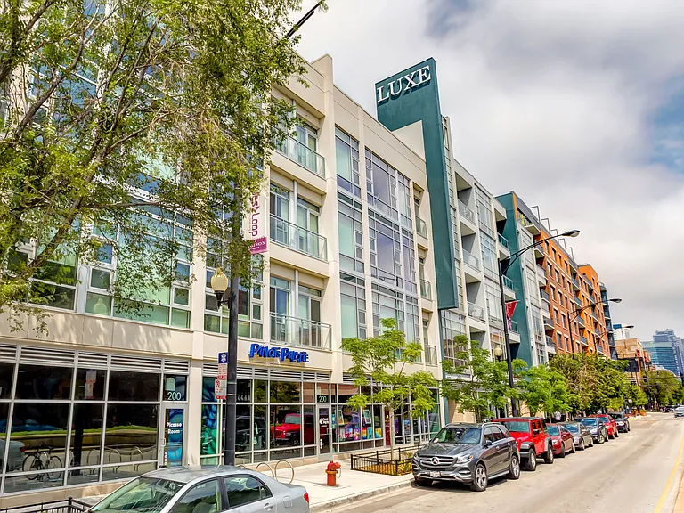 Luxe on Madison — Photo 3