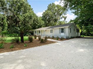 534 Postell Dr, Saint Simons Island, GA 31522