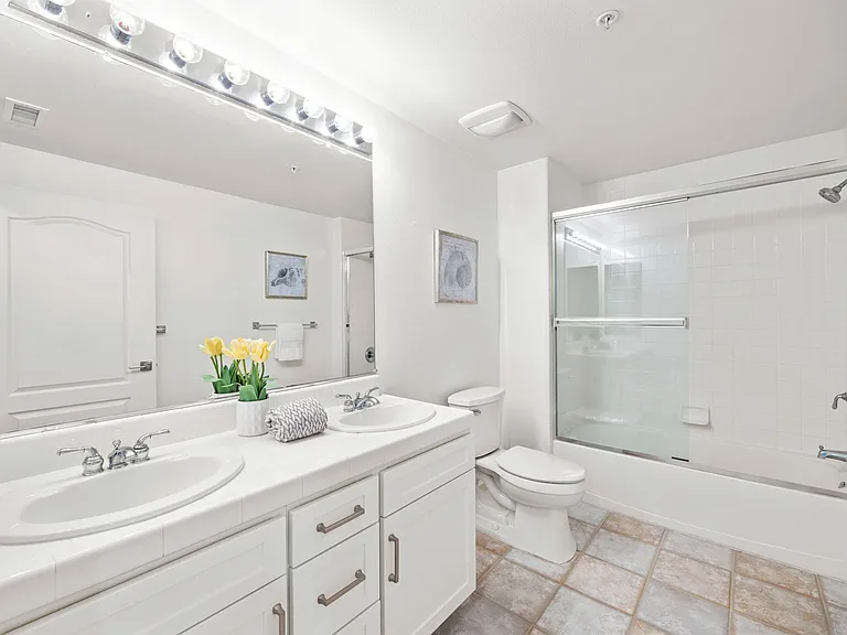 860 Meridian Bay Ln #336 — Photo 13