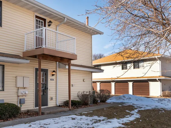 2642 Brookdale Ln, Minneapolis, MN 55444