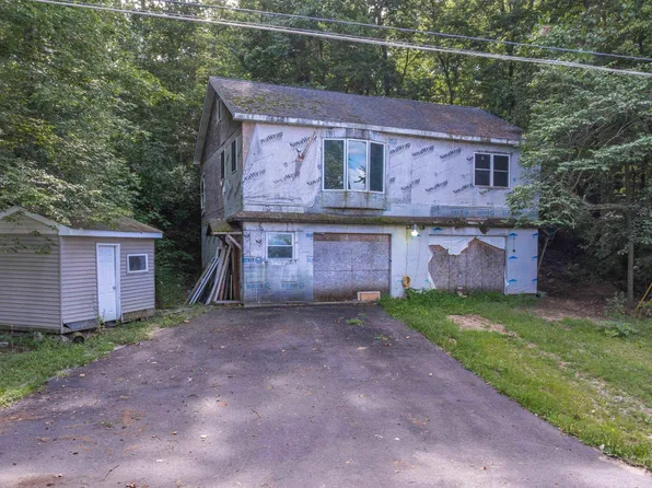 E South Barbee Dr, Pierceton, IN 46562