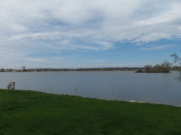 5th image of 7776 Wexford Ct