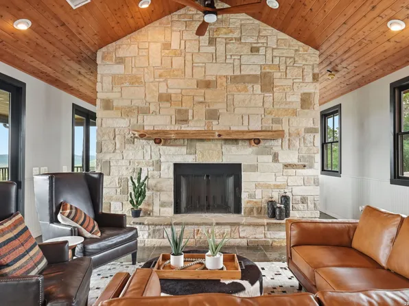 411 S RIDGE DR LOT 70, ConCan, TX 78838