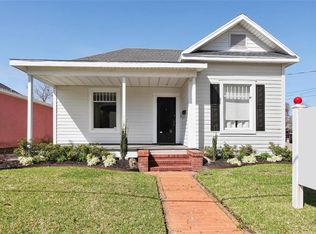 1638 Ryan St, Lake Charles, LA 70601