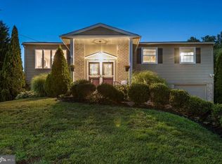 31 Clemson Rd, Cherry Hill, NJ 08034