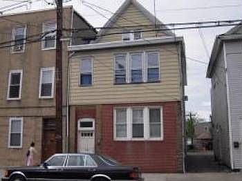 2nd image of 706 3rd Ave