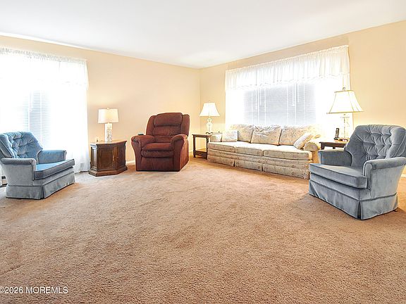 2nd image of 47 Sandhurst Street