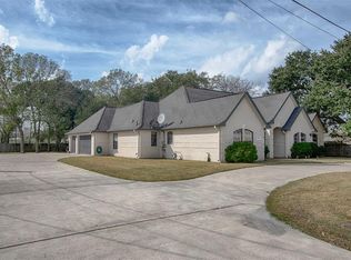 2602 Trippodo Ln, Dickinson, TX 77539