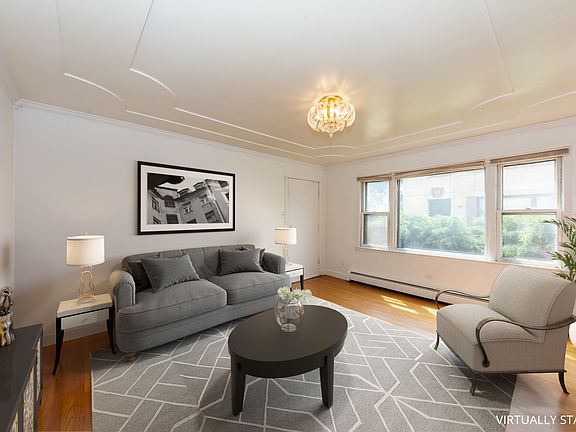 3rd image of 14 King Arthur Ct APT 1