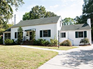 2617 Springwood Dr, Greensboro, NC 27403