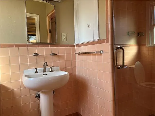 840 Turquoise St — Photo 9