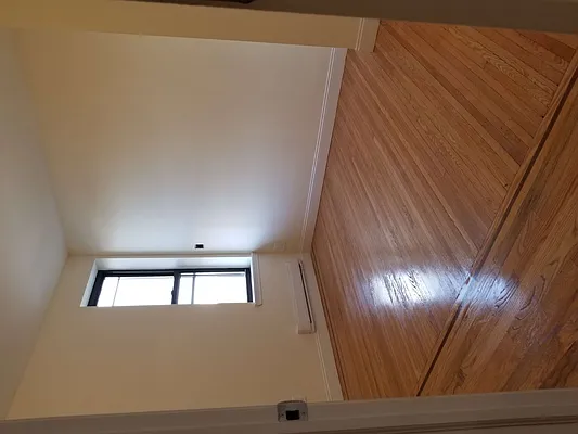 Rented by Lang Realty LLC | media 11