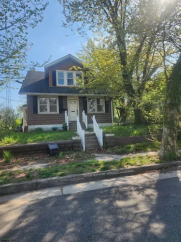 125 E Ryon Ave #1 Photo 1