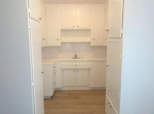314 N Chevy Chase Dr, Glendale, CA 91206