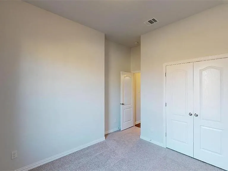 1716 Yellowthroat Dr — Photo 6