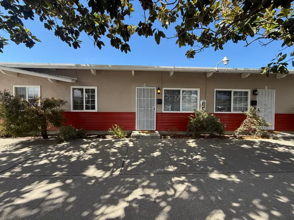 2 bed, 1.0 bath, $1,875, 319 E Airport Ave #C, Lompoc, CA 93436