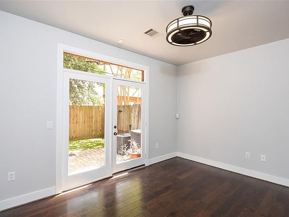 5th image of 2437 South Blvd APT 8