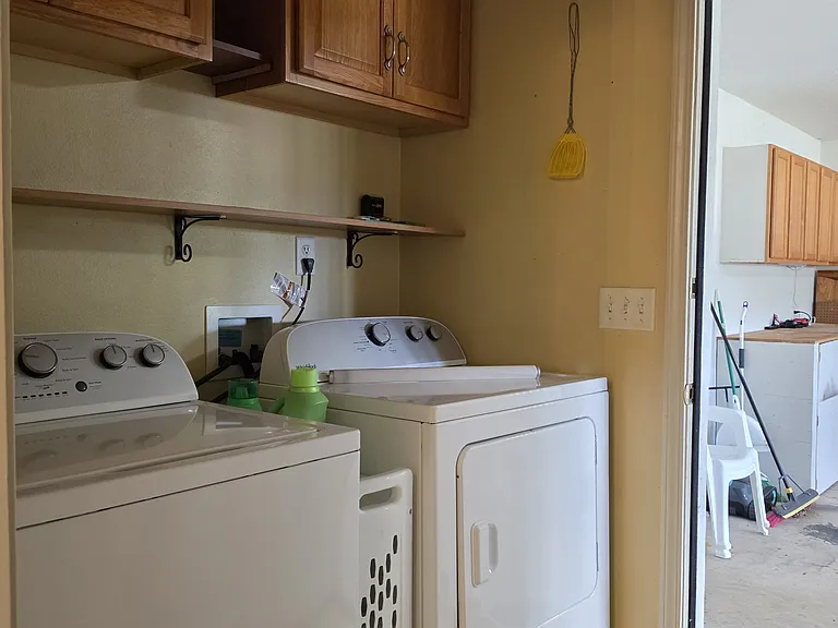 2501 Elkhart Dr — Photo 9