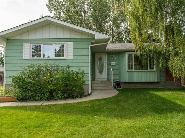 3239 N Oakwood Dr SW, Calgary, AB T2V 0K4