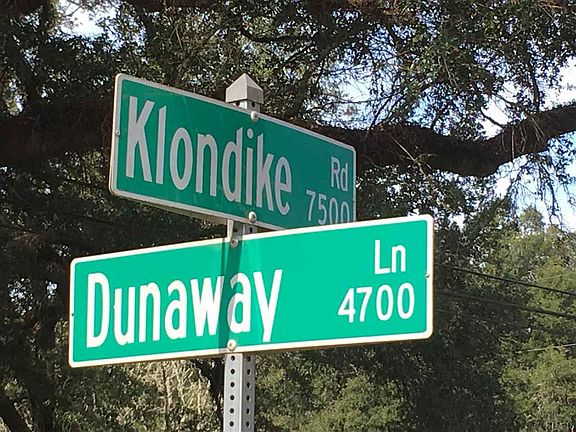 3rd image of 4502 Dunaway Ln