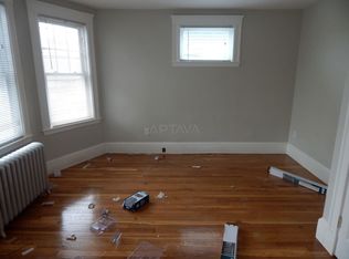 40-44 Clay St #3, Cambridge, MA 02140