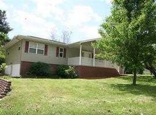 1002 W Bunn Ave, Harrison, AR 72601