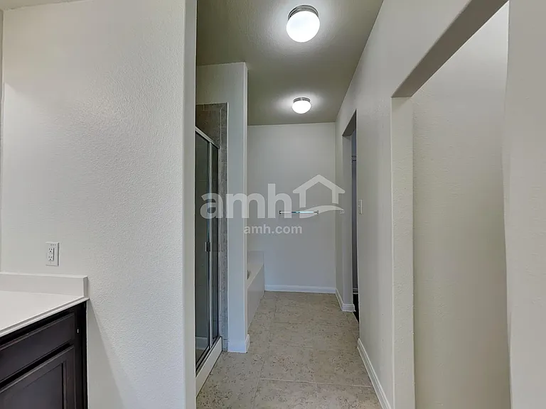 4705 Merchant Trl — Photo 15