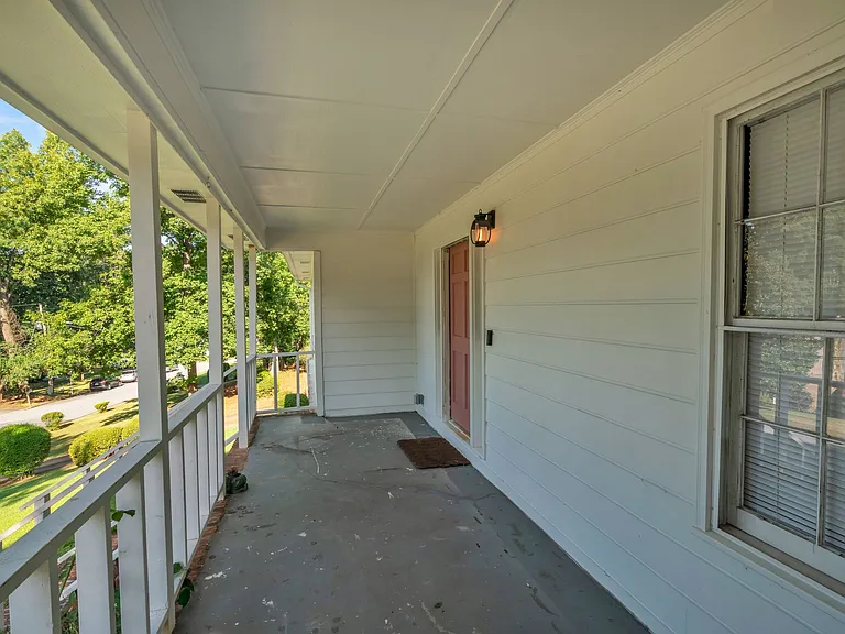 4819 Bexley Dr — Photo 4