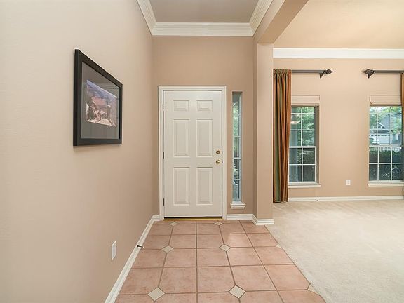 4th image of 1419 Pebble Banks Ln
