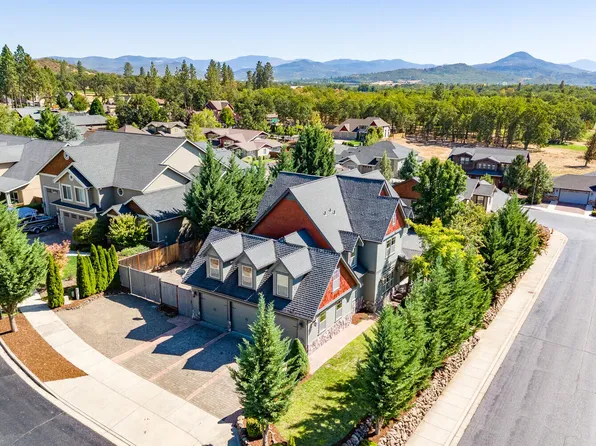 145 Ponderosa Way, Eagle Pt, OR 97524