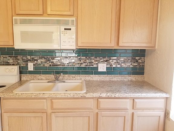 2nd image of 1004 N Myers Blvd