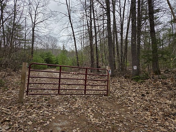 2nd image of 75 Bond Spring Road