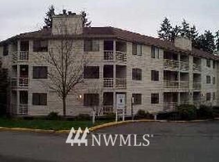710 N 160th St #102, Seattle, WA 98133