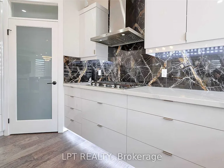 3401 Regiment Rd #UPPER — Photo 9
