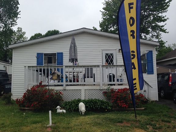 4th image of 4200 Airline Pkwy