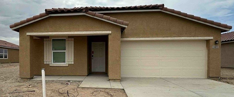 1st image of 2423 Vista Del Oro