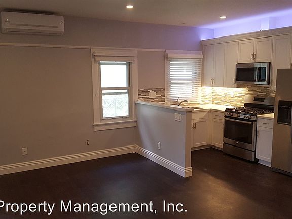 2nd image of 2130 1st Ave