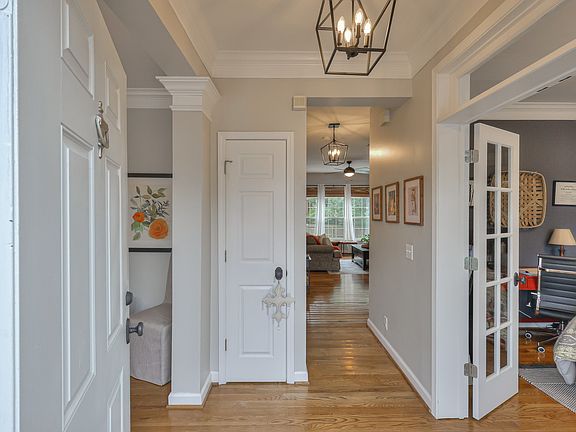 4th image of 226 Wisteria Dr