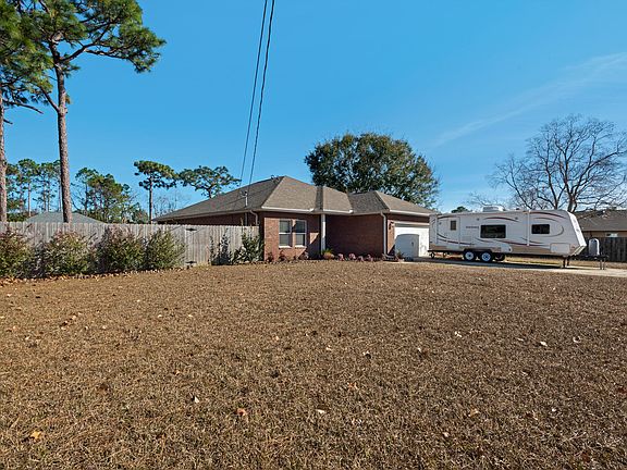 2nd image of 112 Pinehaven Dr