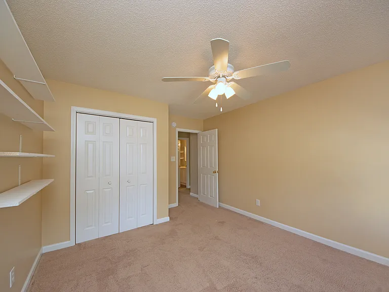 1112 Huff Dr — Photo 28