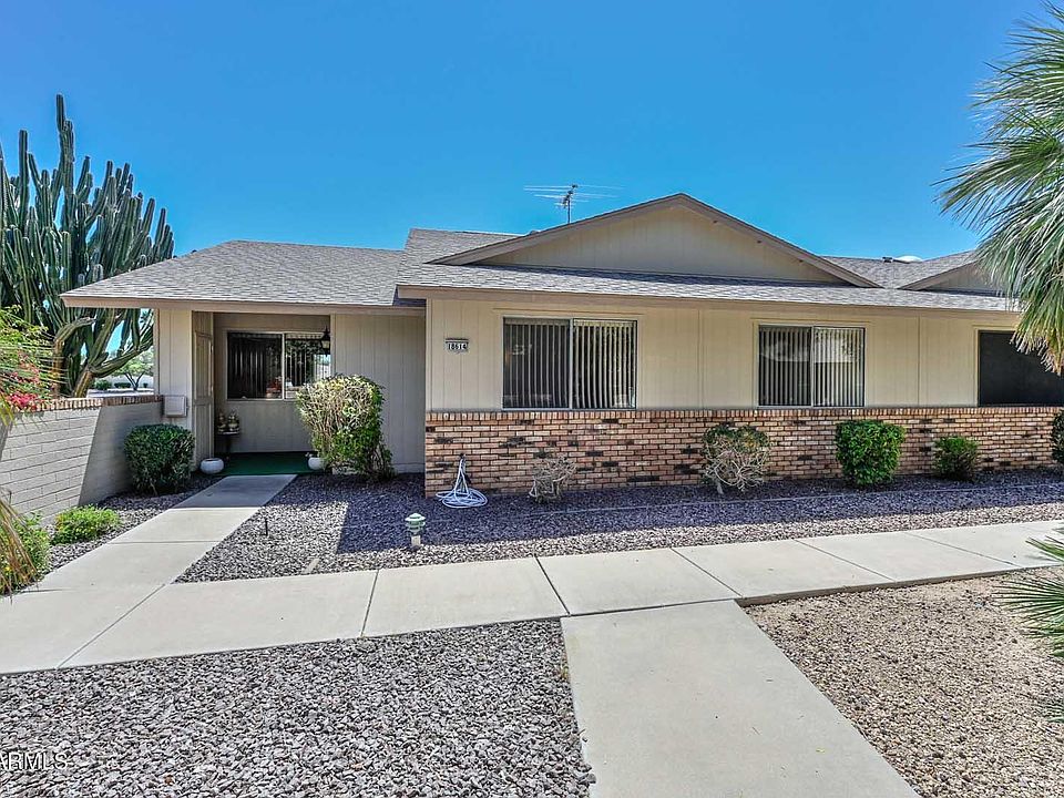 1st image of 18614 N PALOMAR Drive