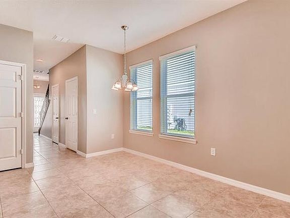 5th image of 1482 Round Rock Ct