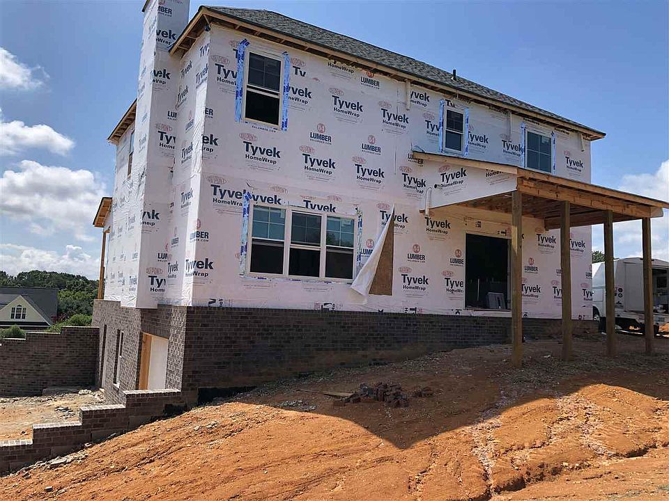 2nd image of 1229 Fieldstone Dr