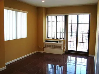 Rented by Roz Khan, LREB