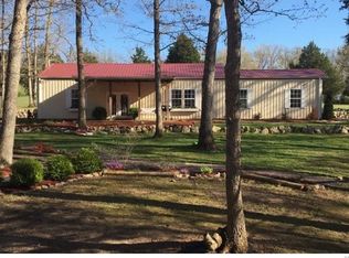 8283 Red Oak Rd, Gerald, MO 63037