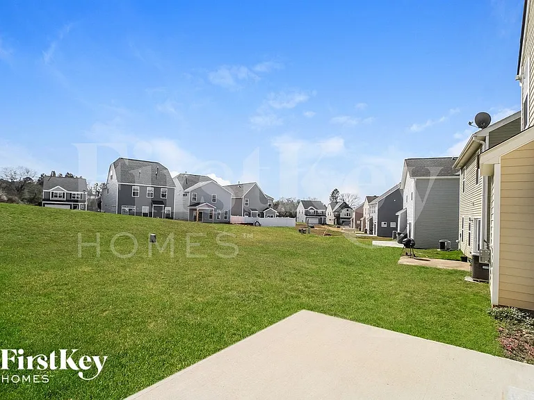 119 Habersham Ct — Photo 15